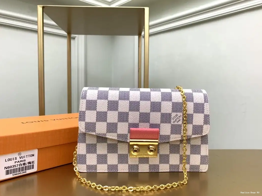 WALLET CHAIN LOUIS CROISETTE VUITTON 0519